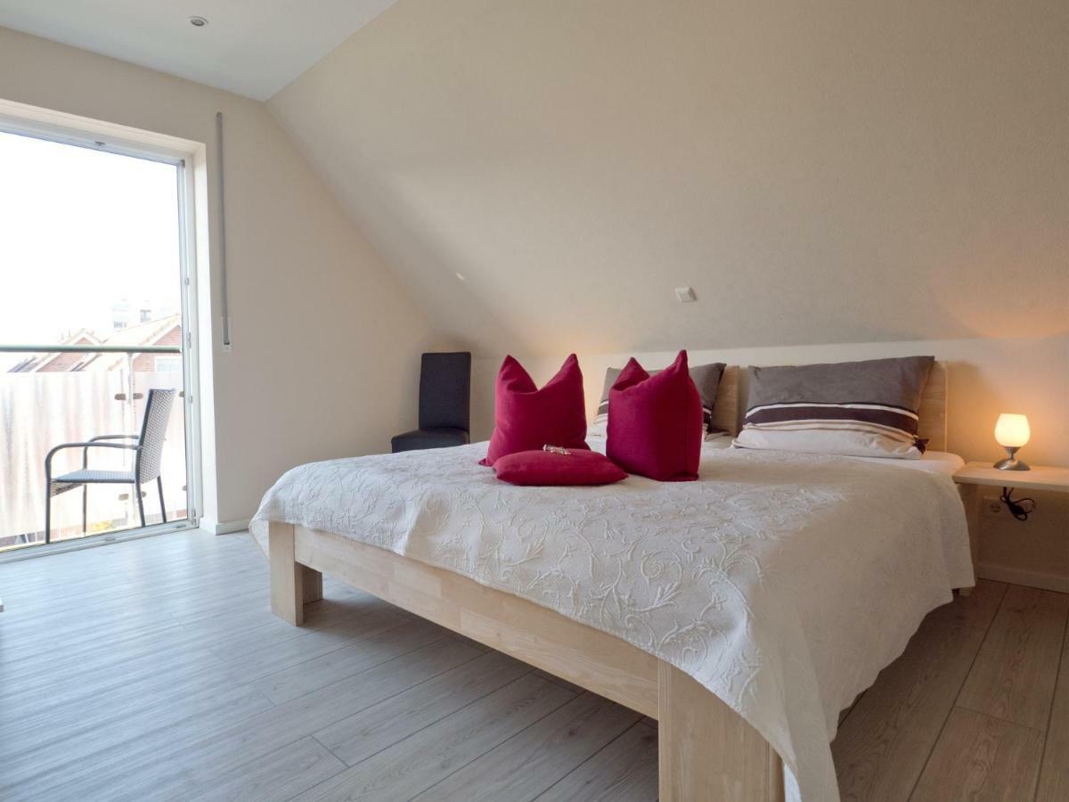 Appartement Strandstraße 10, *