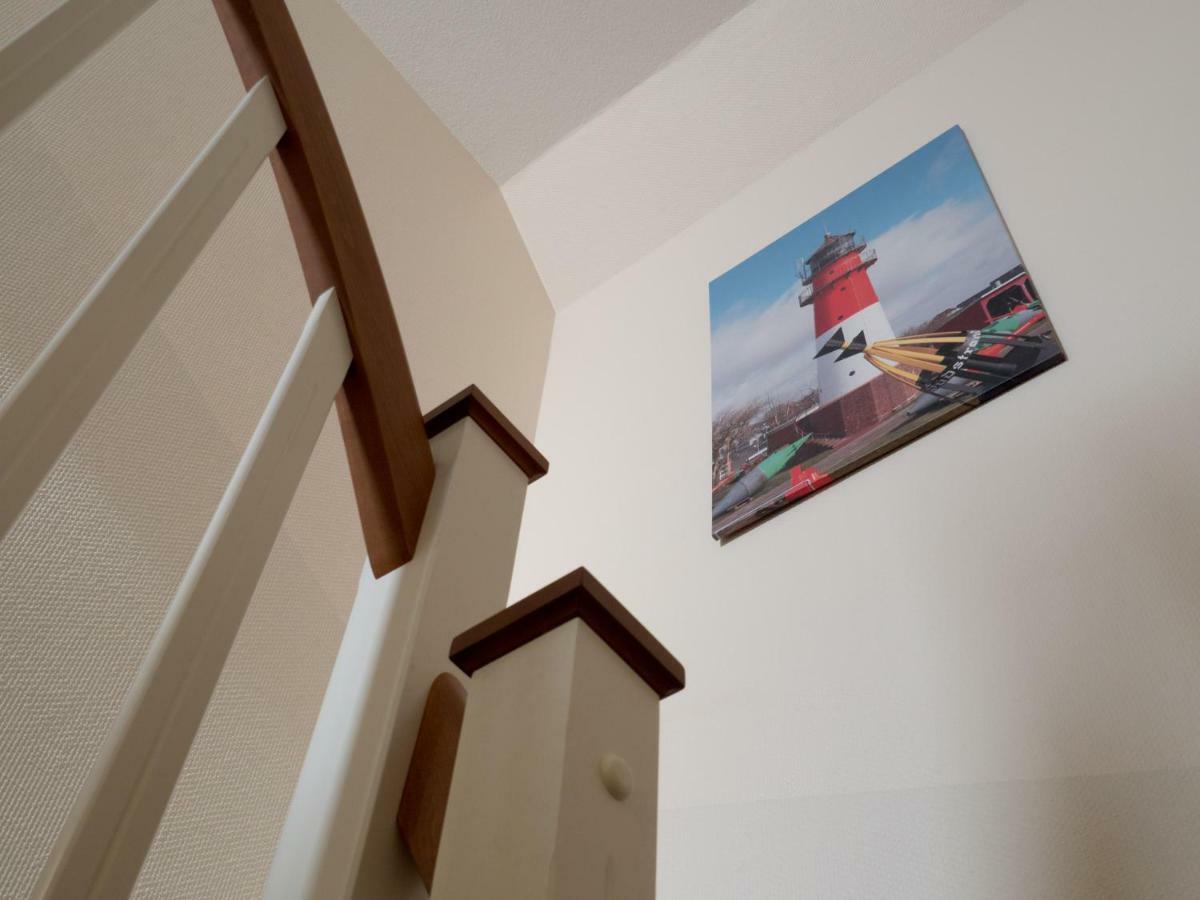 Strandstrasse 10, Apartment *